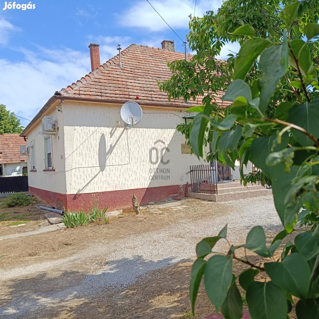 Eladó 150 nm-es ház Zalakomár