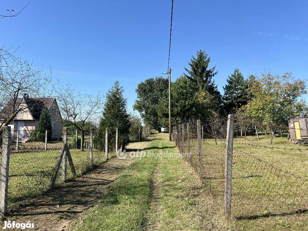 Eladó 1522 nm-es telek Nyíregyháza