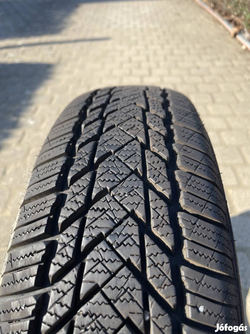 Eladó 155/70R13 75T új állapotú téli gumi 4db