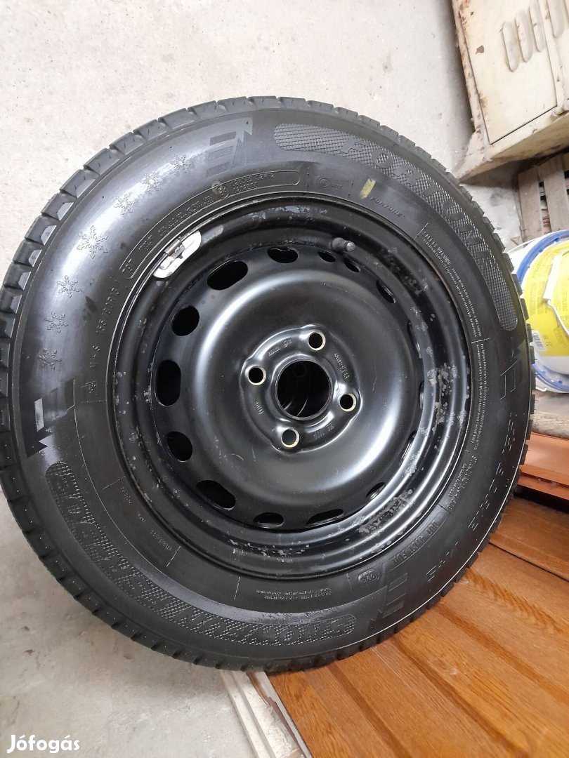 Eladó 155/80 R13 téli gumi + Opel felni