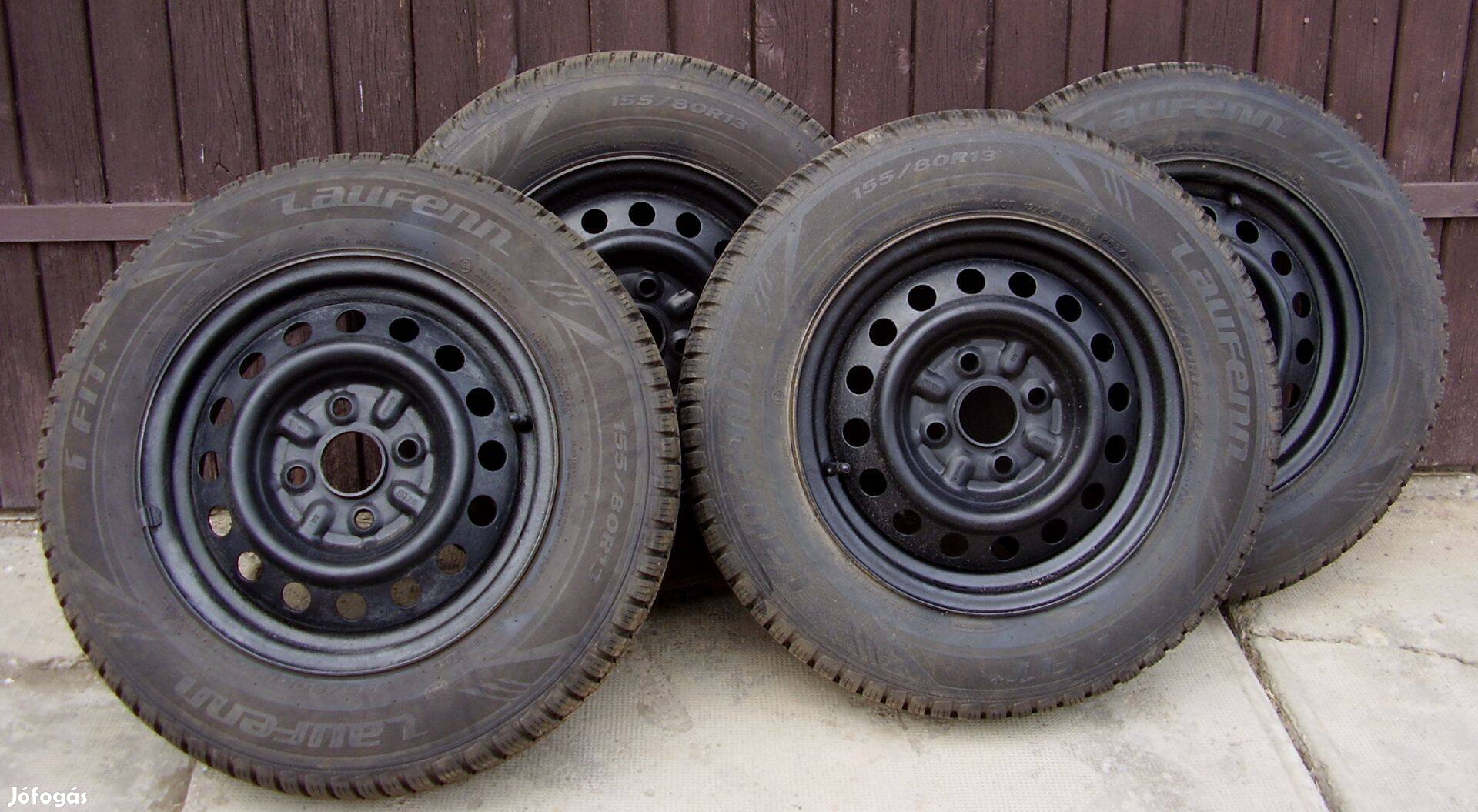 Eladó 155/80 R 13 garnitúra felnin
