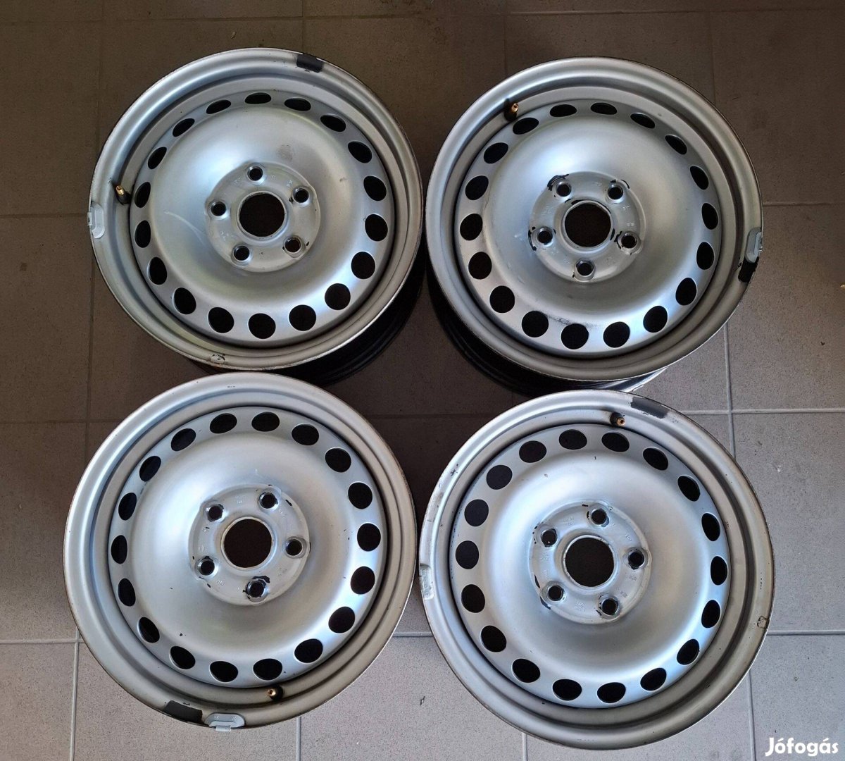 Eladó 15" 5x112 lemezfelni szett