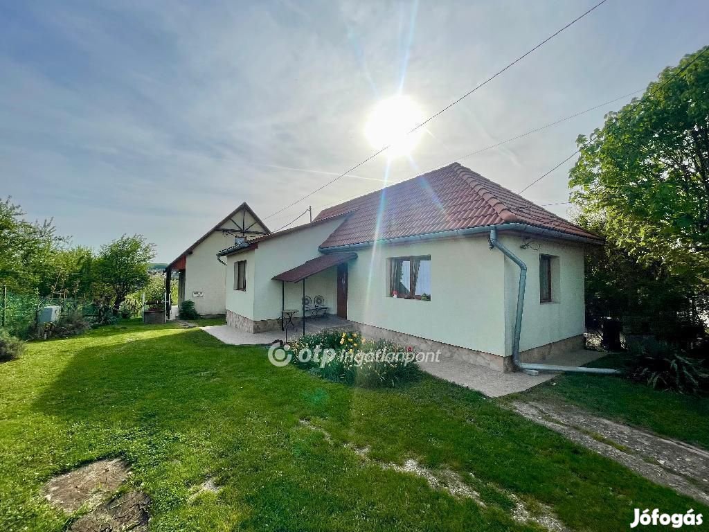 Eladó 160 nm-es ház Miskolc