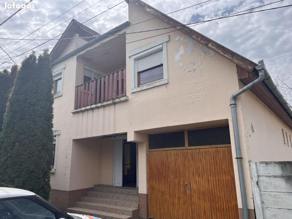 Eladó 168 nm-es Felújítandó Családi ház Gyula