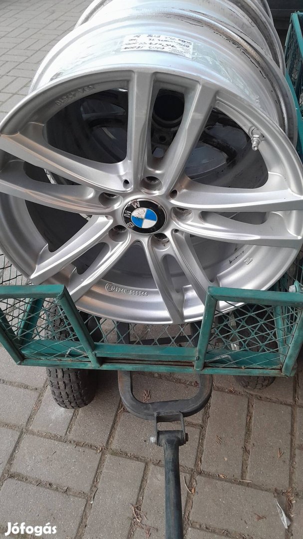 Eladó 17" BMW, VW T5-T6 alufelni garnitúra 