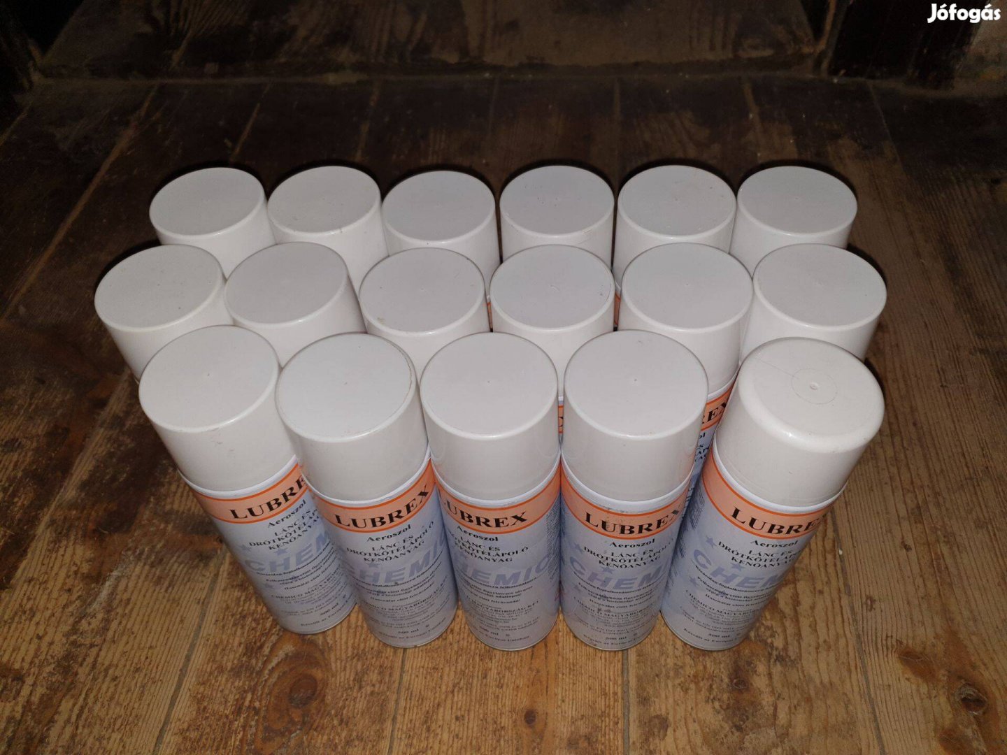 Eladó 17 db 500ml - es Lubrex grafitos lánckenő sray