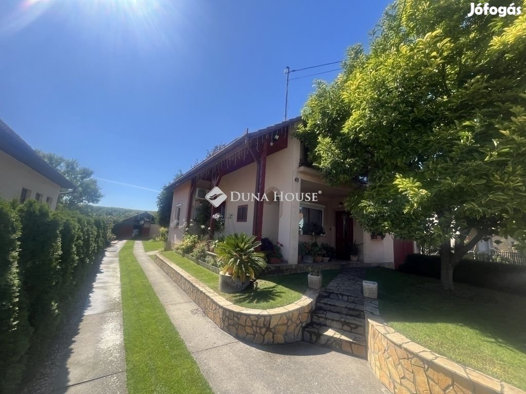 Eladó 182 nm-es ház Albertirsa