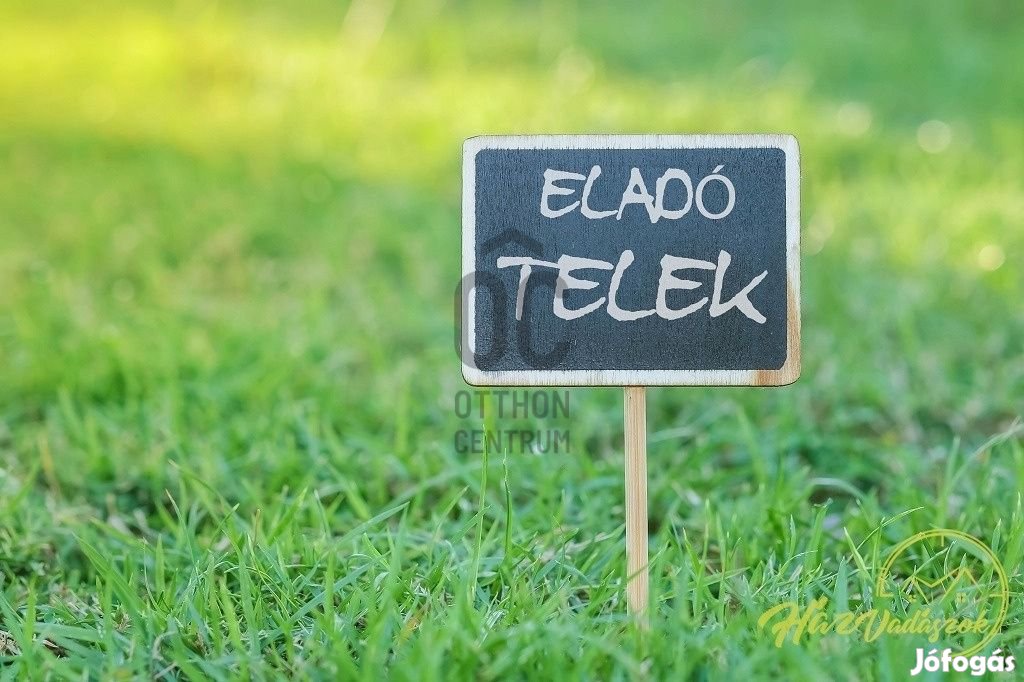 Eladó 1861 nm-es telek Pilis