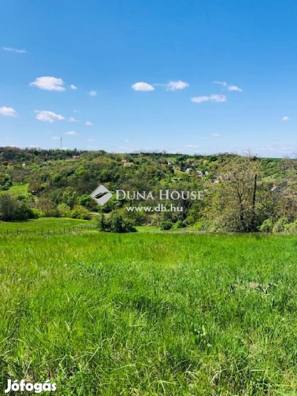 Eladó 1884 nm-es telek Keszü