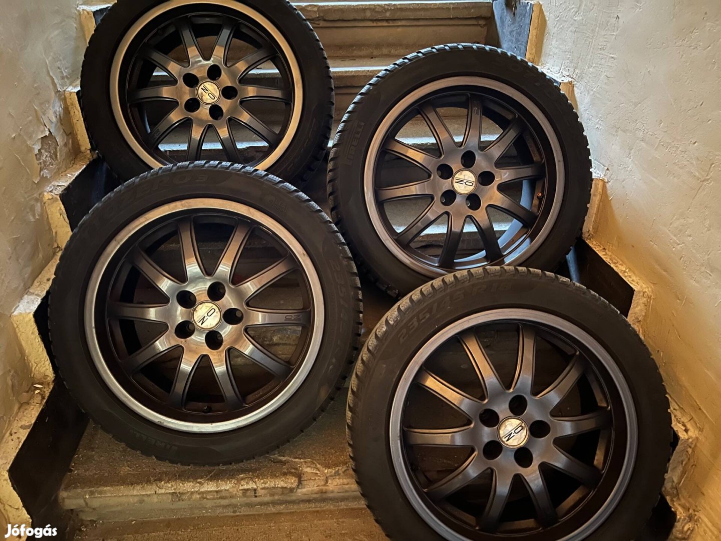 Eladó 18 OZ felni, Pirelli téli gumikkal