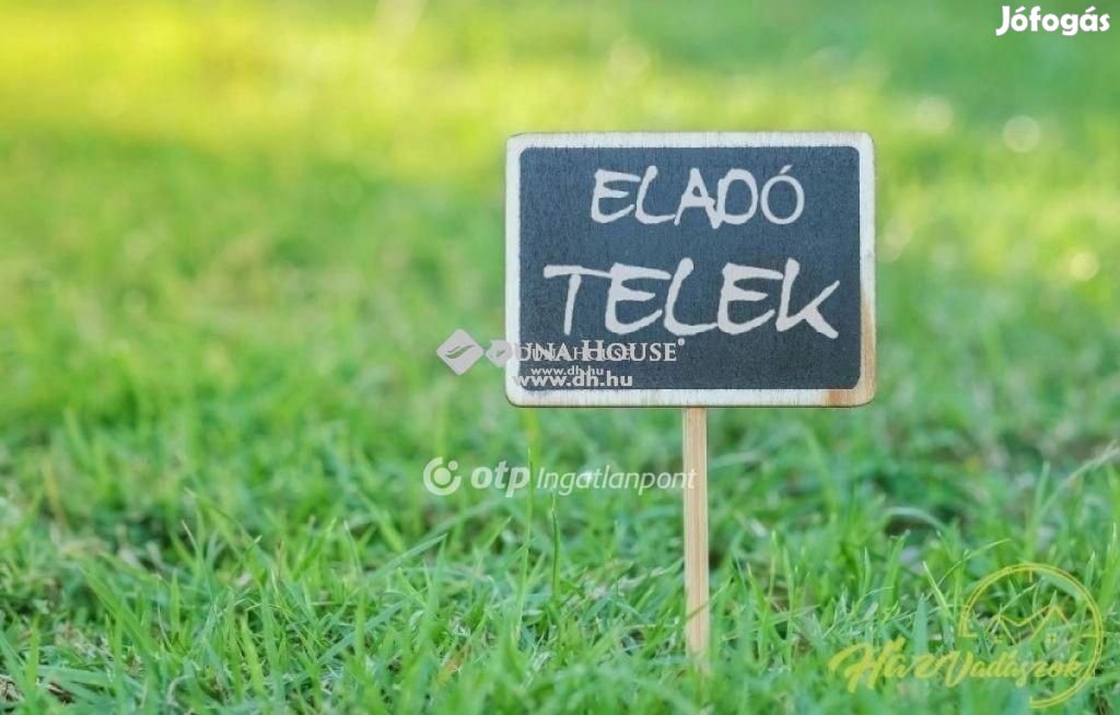Eladó 1940 nm-es telek Nagykálló