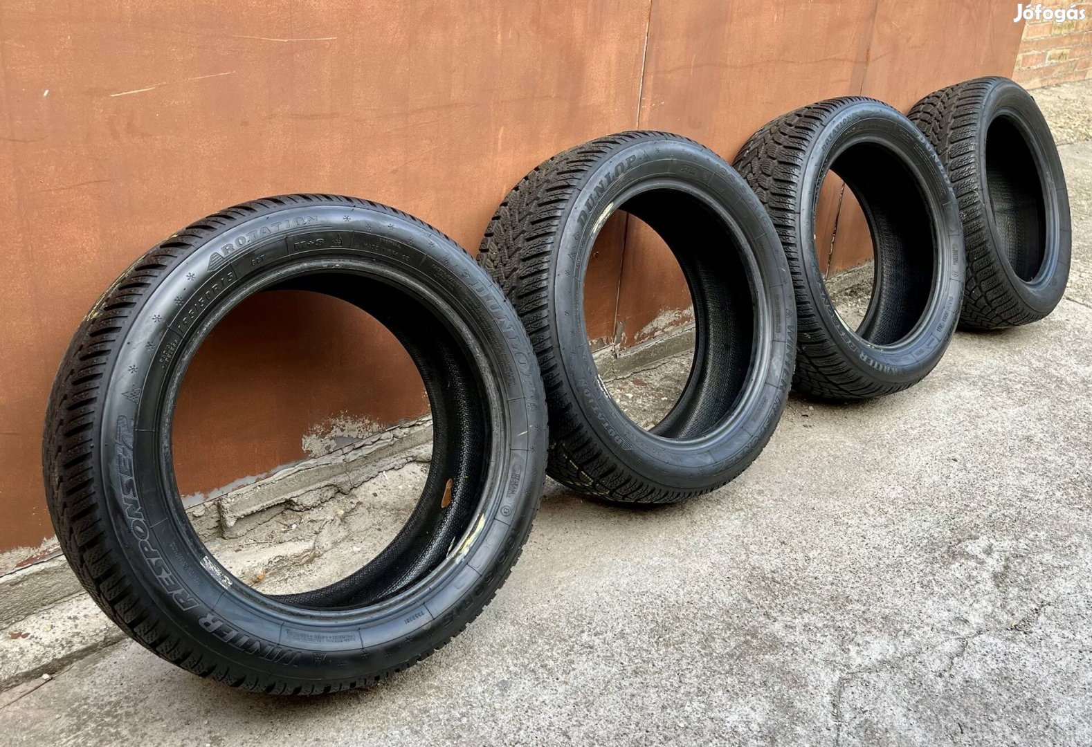 Eladó 195/50 R15 Dunlop téli gumik Budapesten.