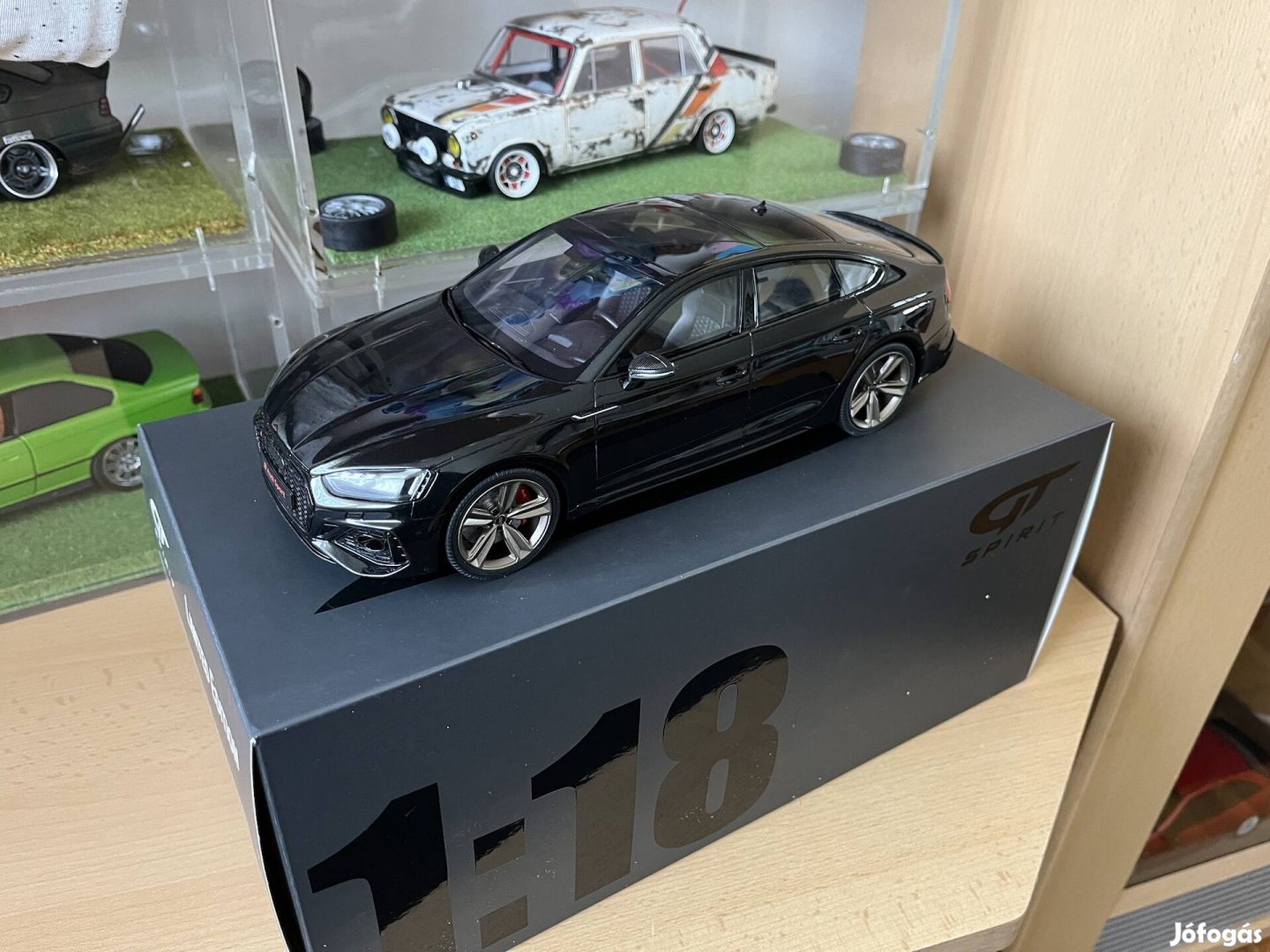 Eladó 1:18 GT-Spirit Audi RS5 Sportback