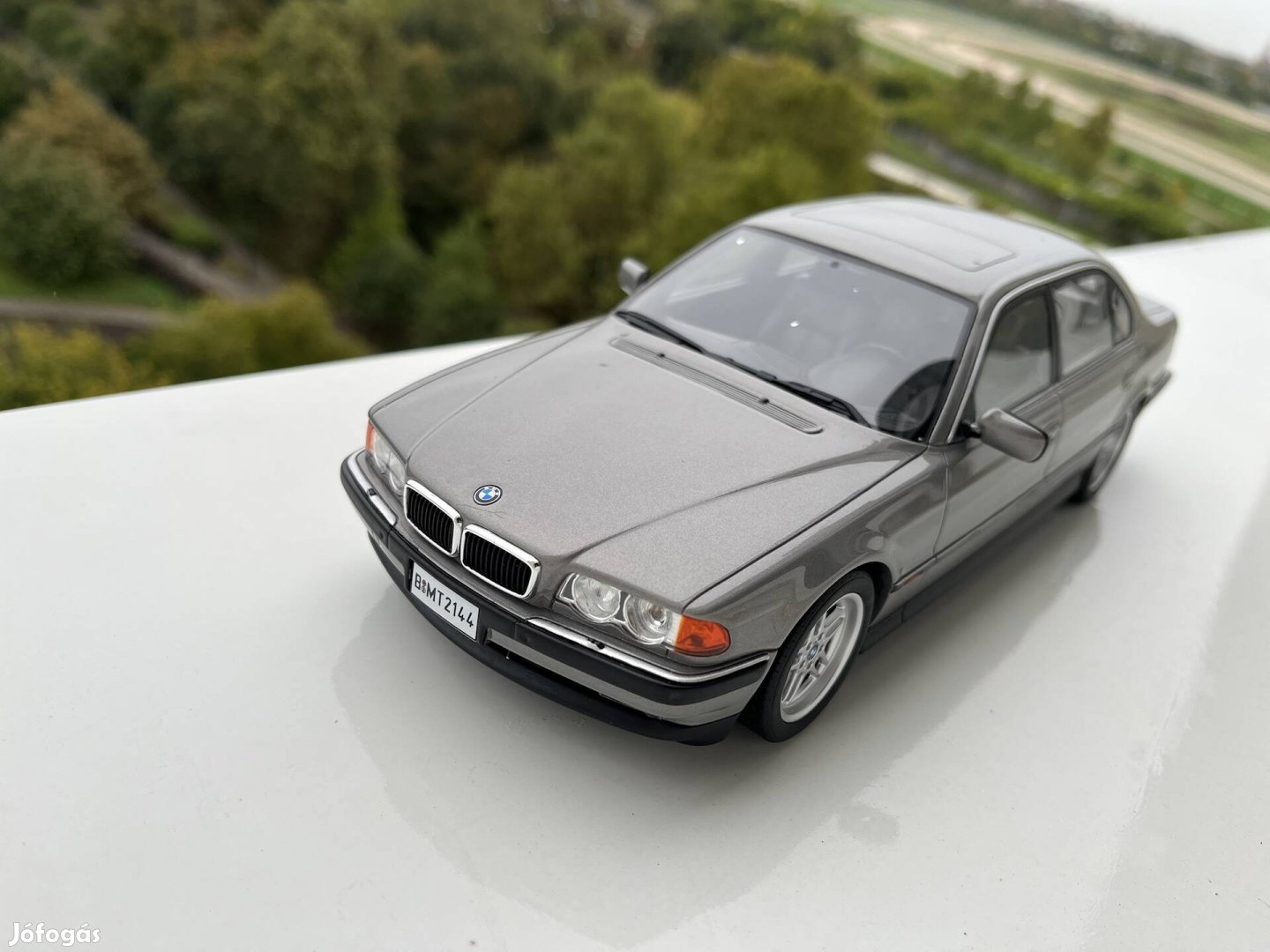 Eladó 1:18 Otto BMW E38 750IL