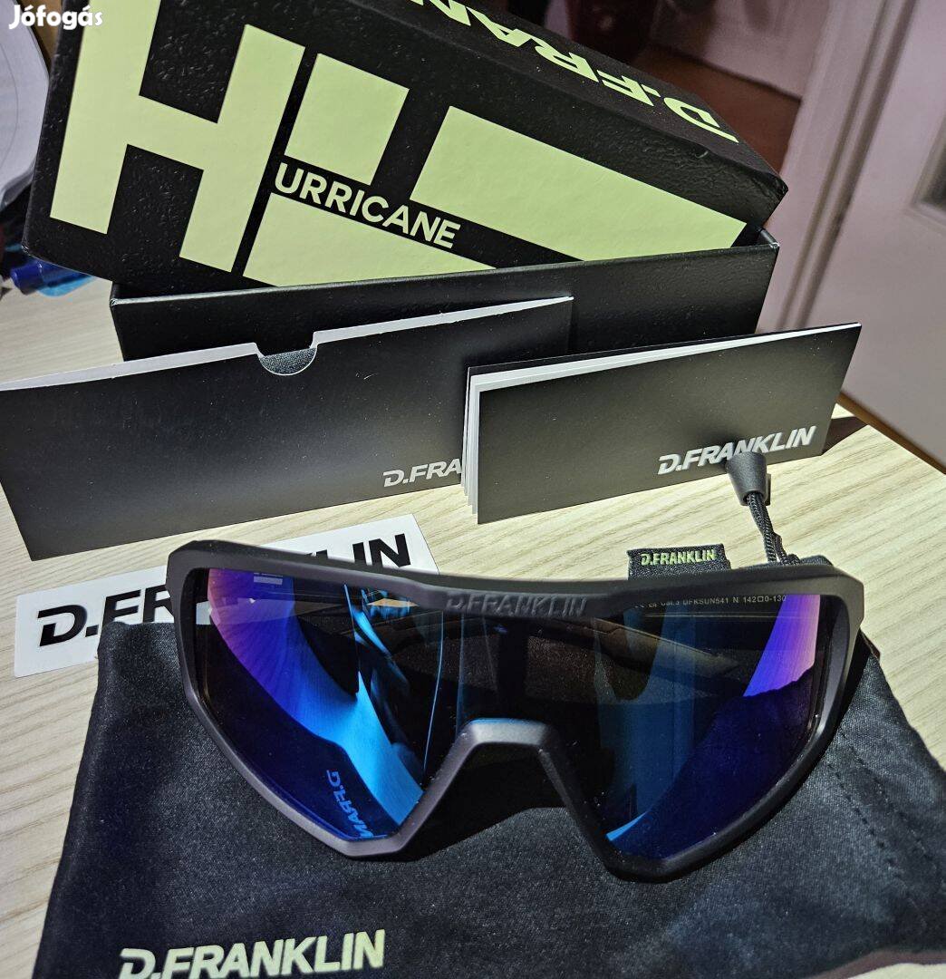 Eladó 1-1 D.Franklin Hurricane és Wind napszemüveg Külön is