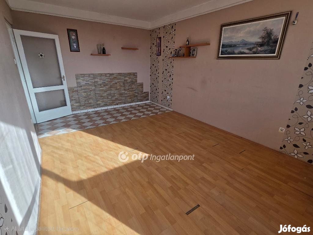 Eladó 11 szobás Lakás, Miskolc Győri kapu