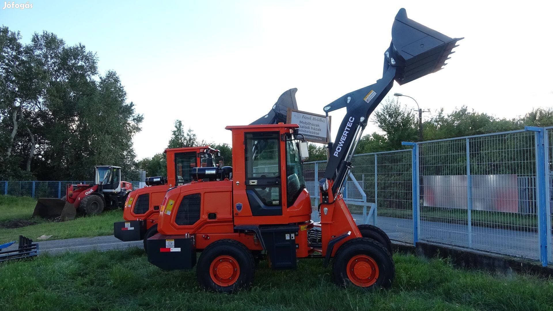 Eladó 1.5T Rakodó