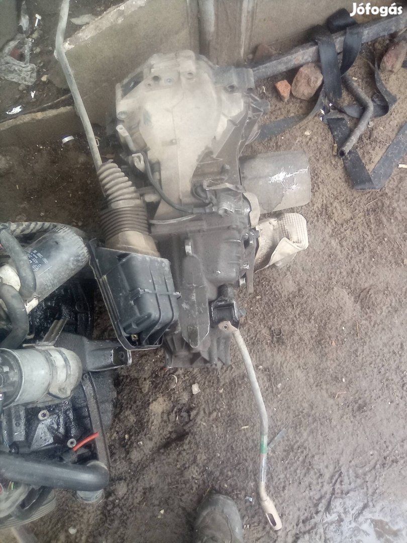 Eladó 1.9.tdi motor váltó