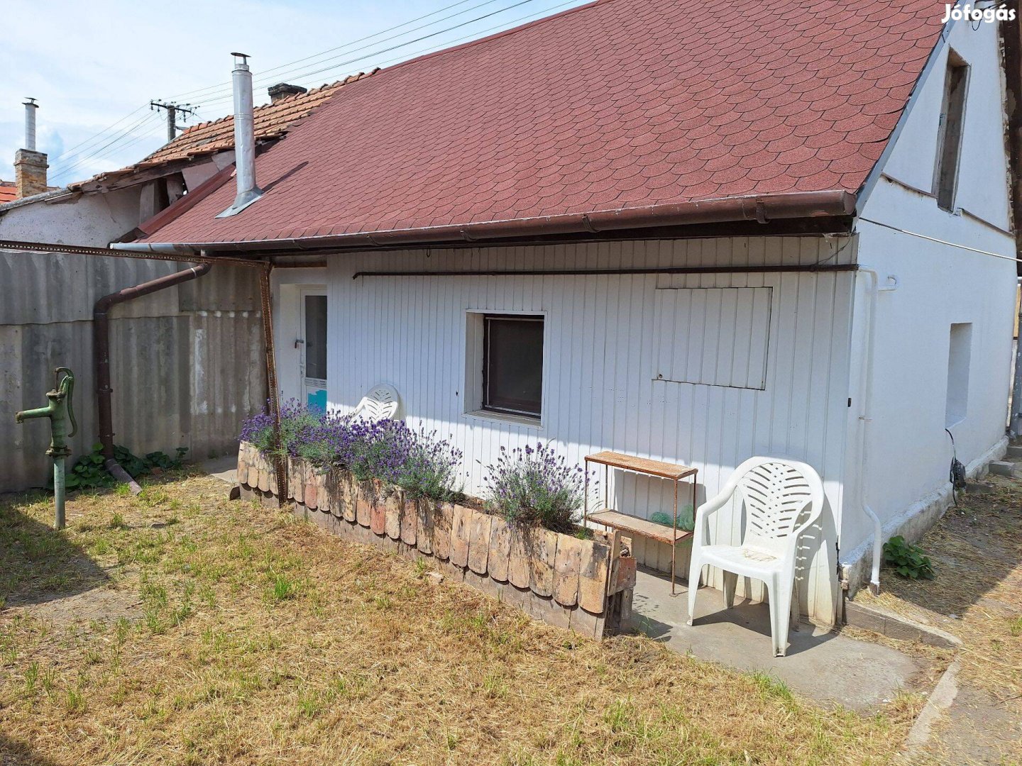Eladó 1 szobás lakóház Kecskeméten a Vacsiközben!