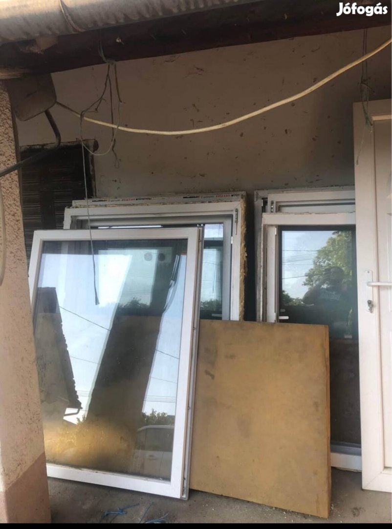 Eladó 1db ablak