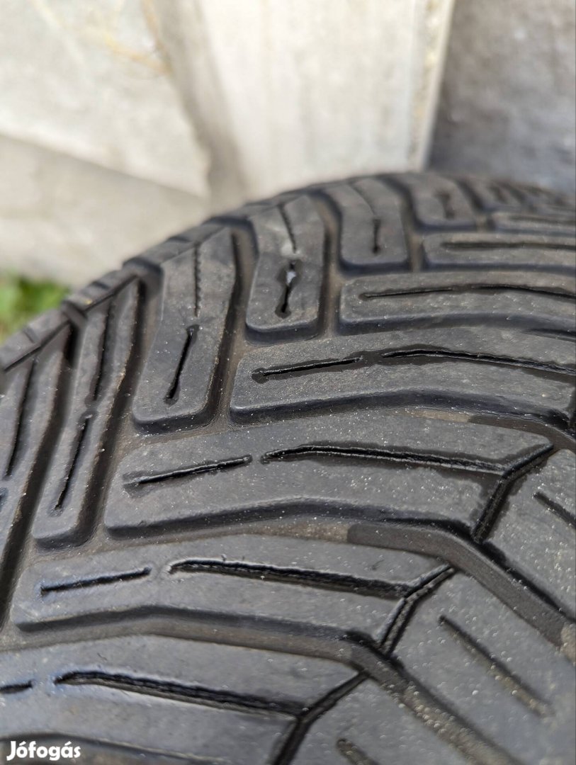 Eladó 2017es Michelin Crossclimate 175/65 R14 Négyévszakos gumi