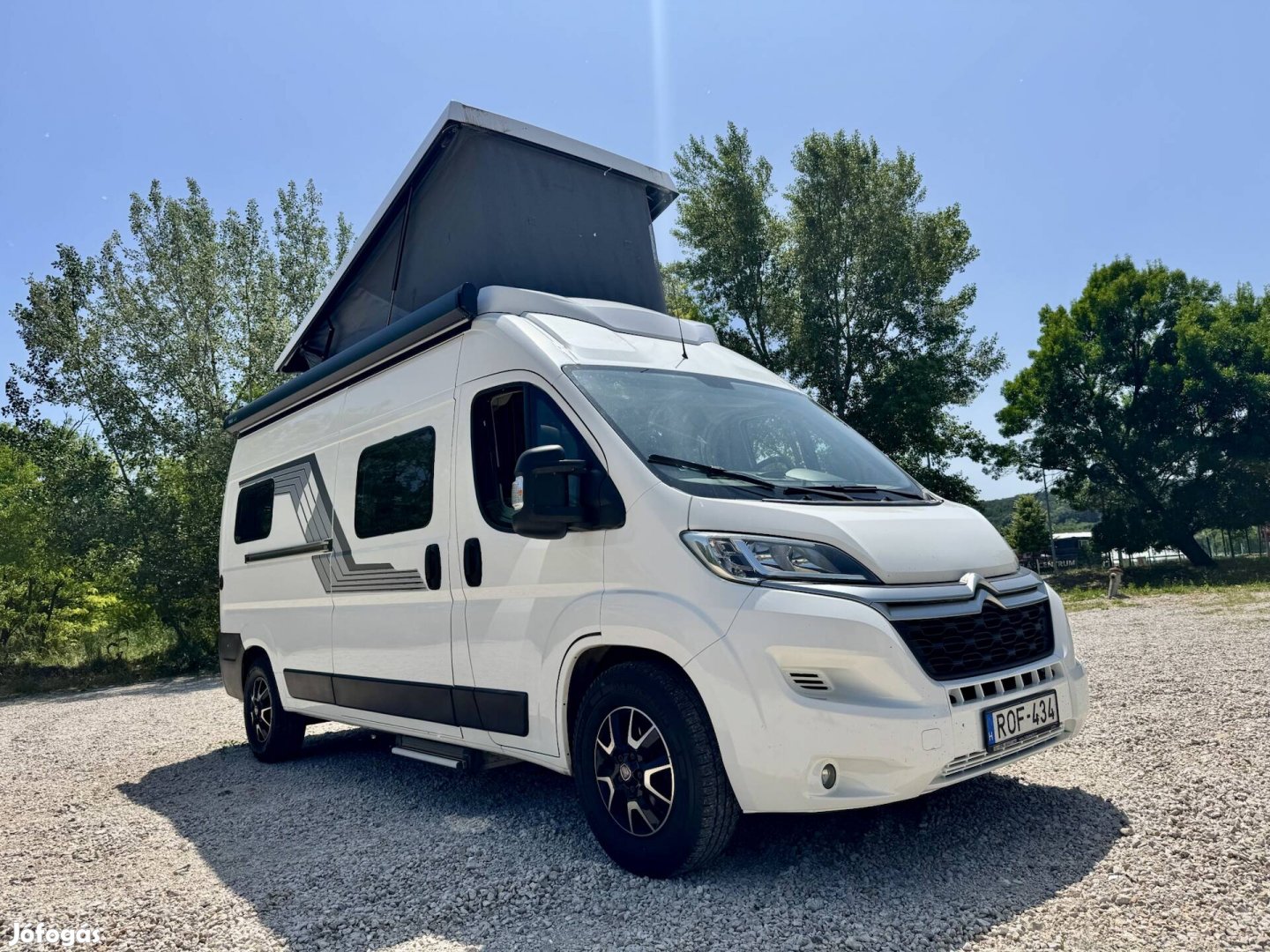 Eladó 2019.08. havi Citroen Jumper 600 lakóautó