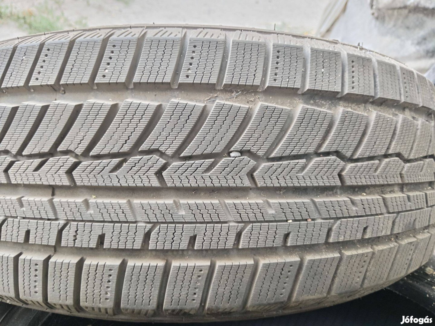 Eladó 205/60R16 Gumik