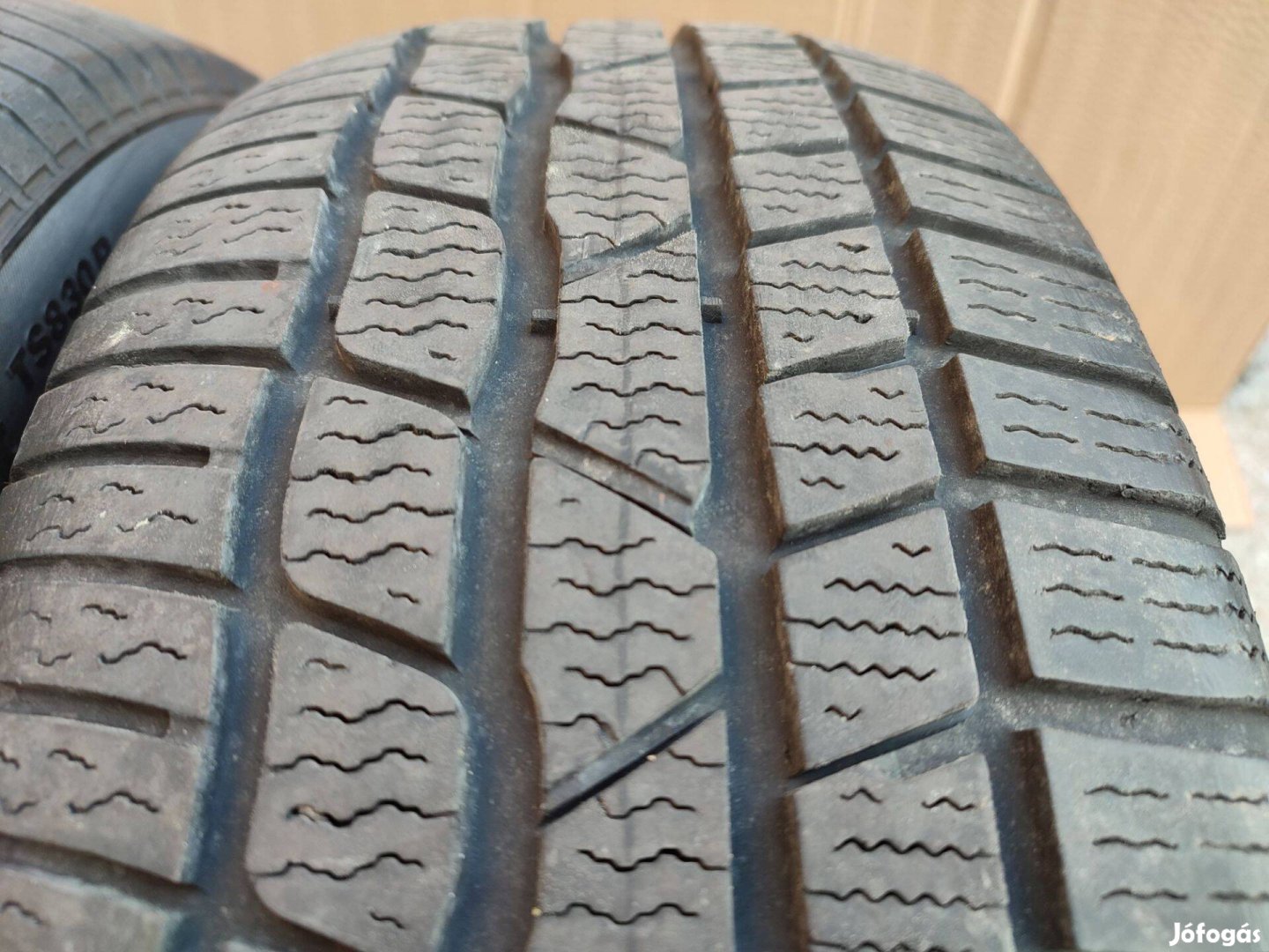 Eladó 215/60 R16 Continental TS830P 99H téligumi