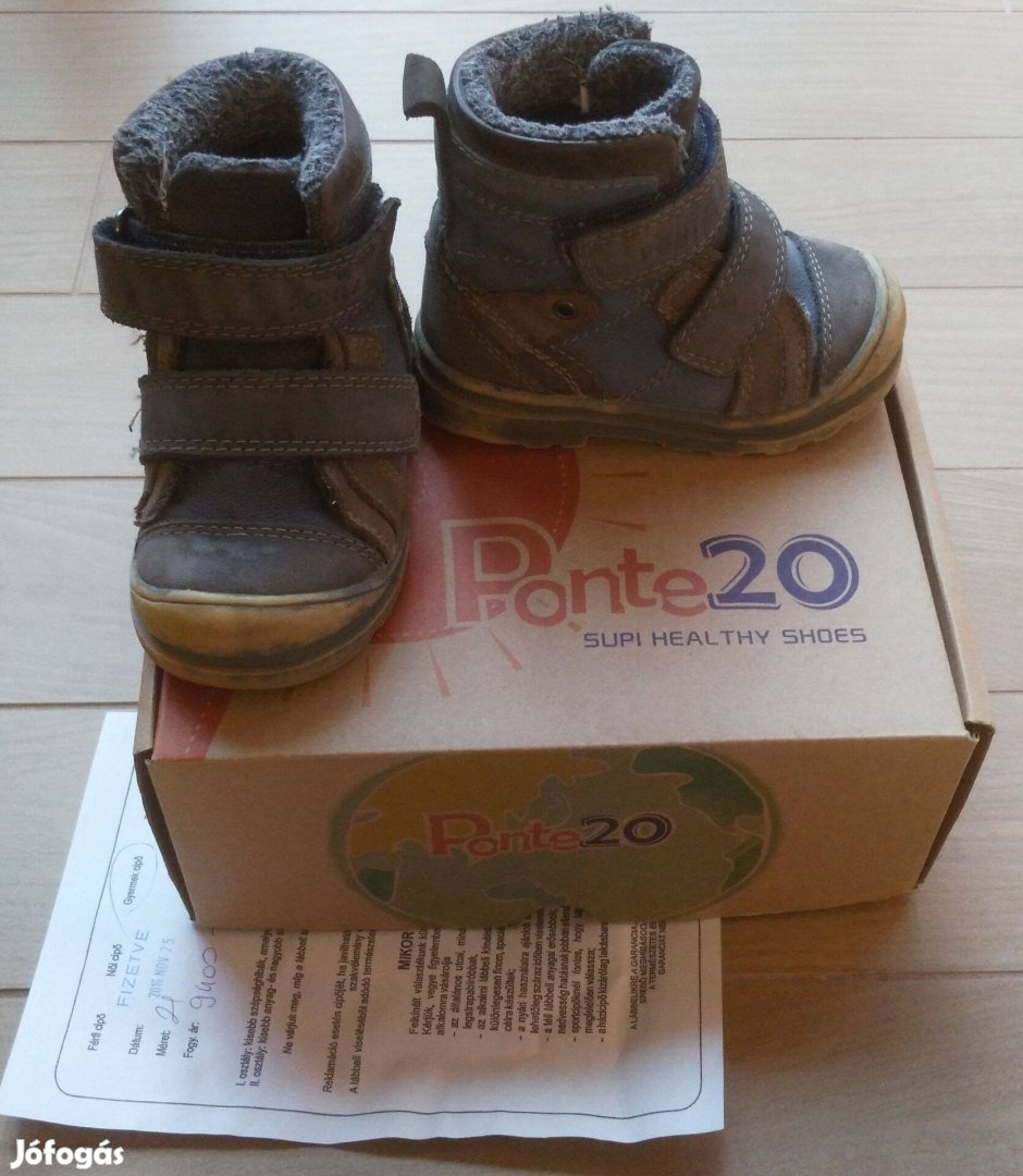 Eladó 21es Ponte bélelt bakancs