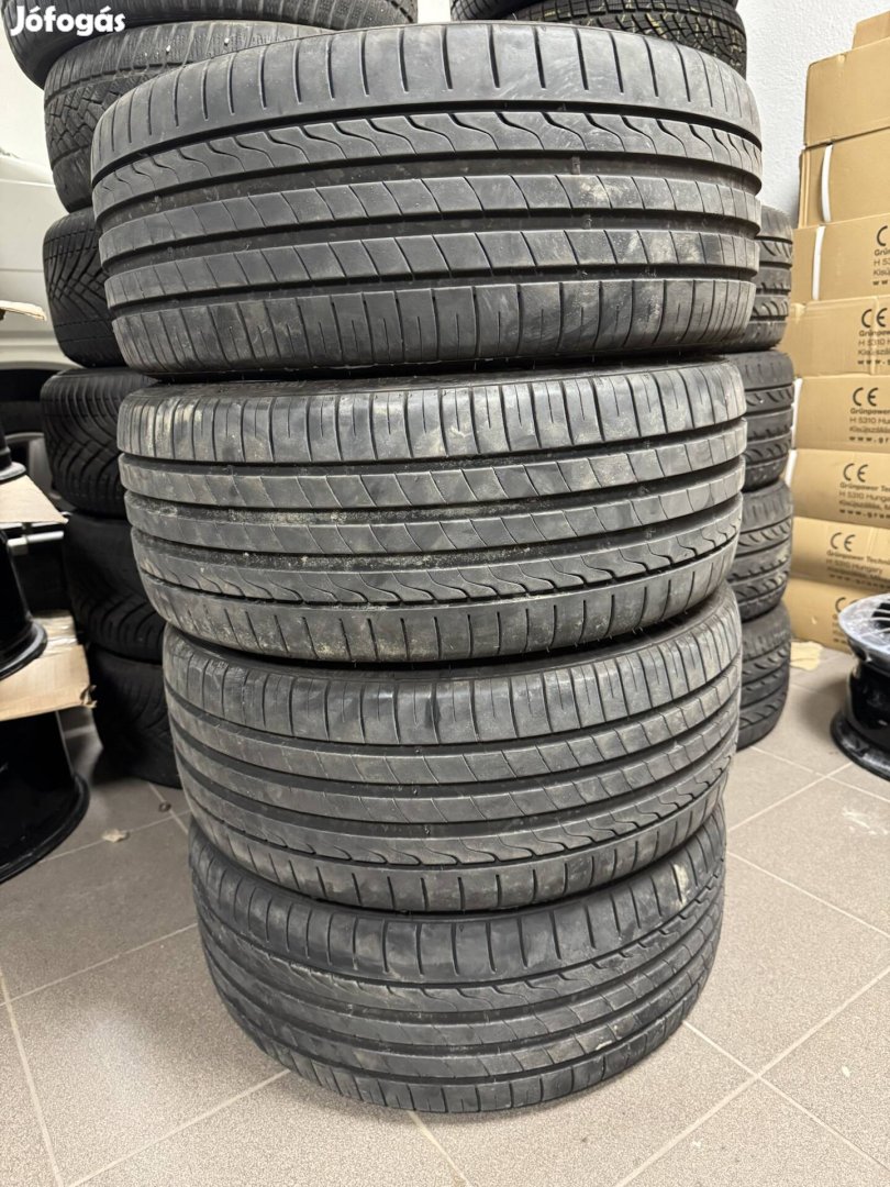 Eladó 225/35 R20 4db nyári gumi