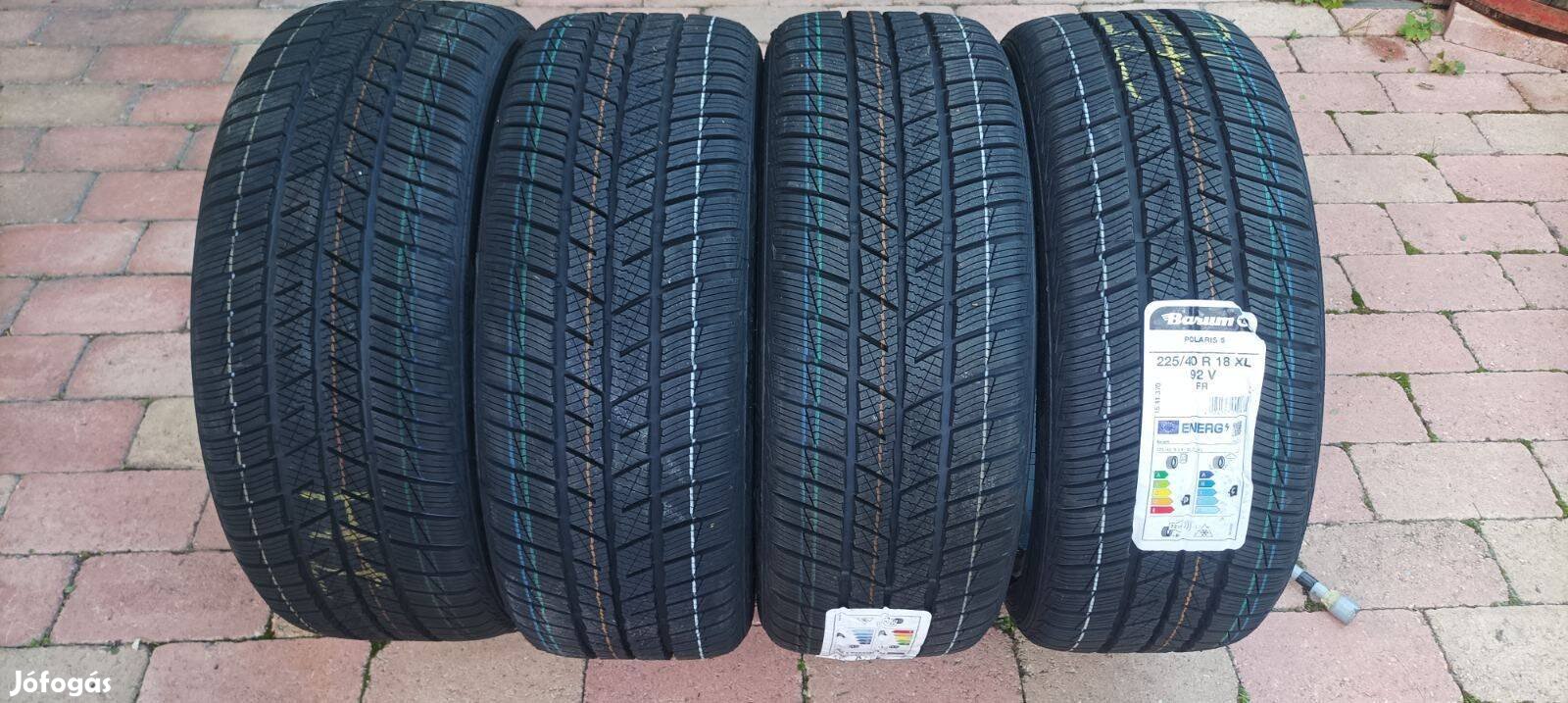 Eladó 225/40 R18 Barum Téligumi garnitúra