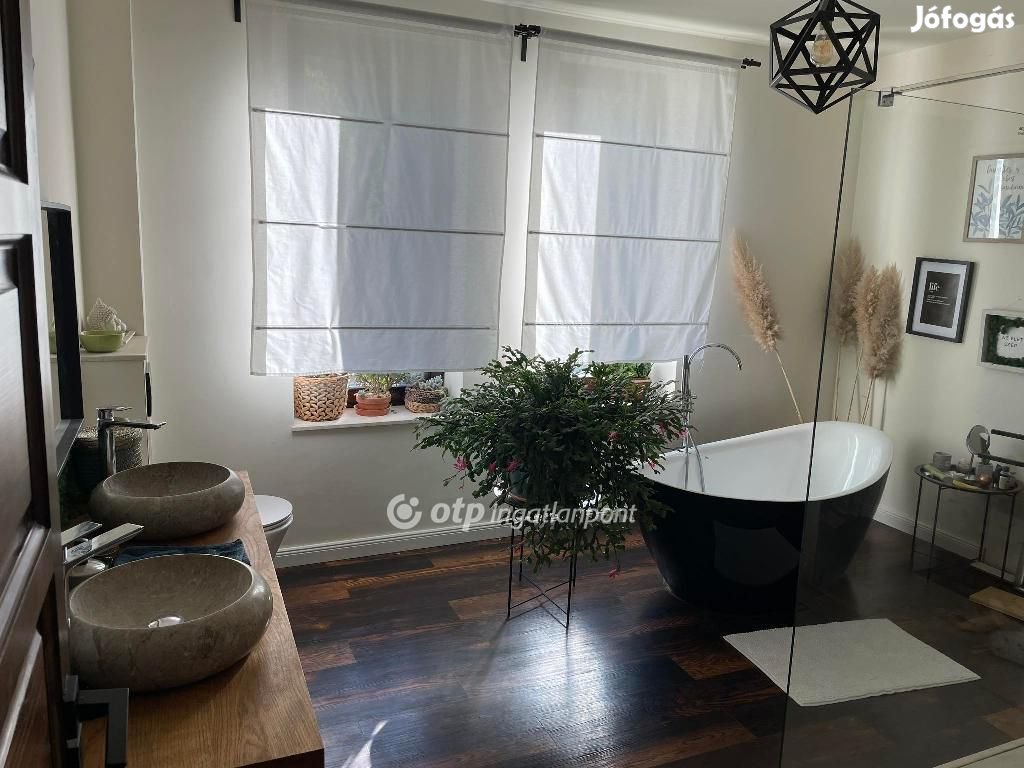 Eladó 236 nm-es ház Nyírpazony