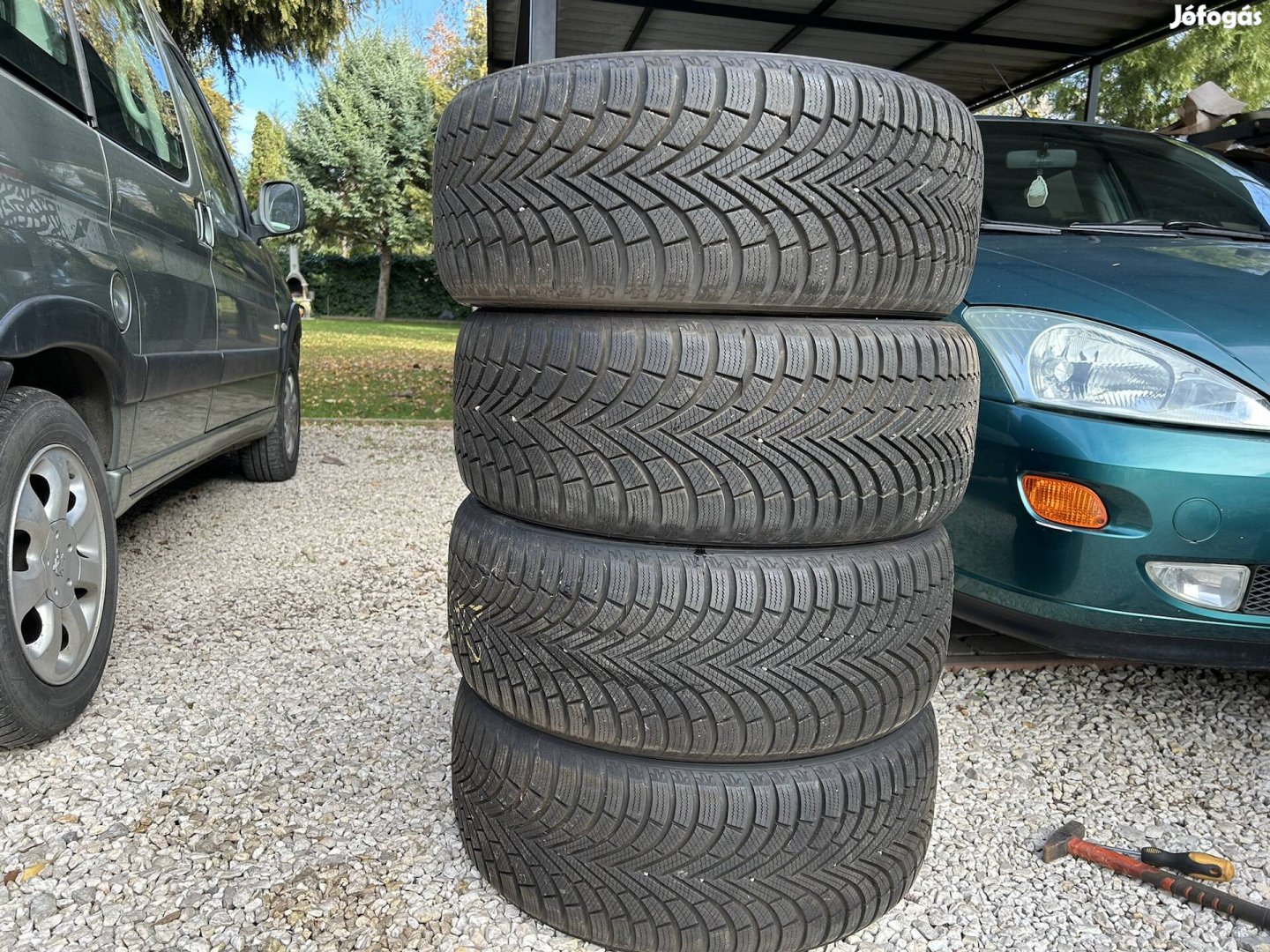 Eladó 245/45 r19 Maxxis téli gumi szett!