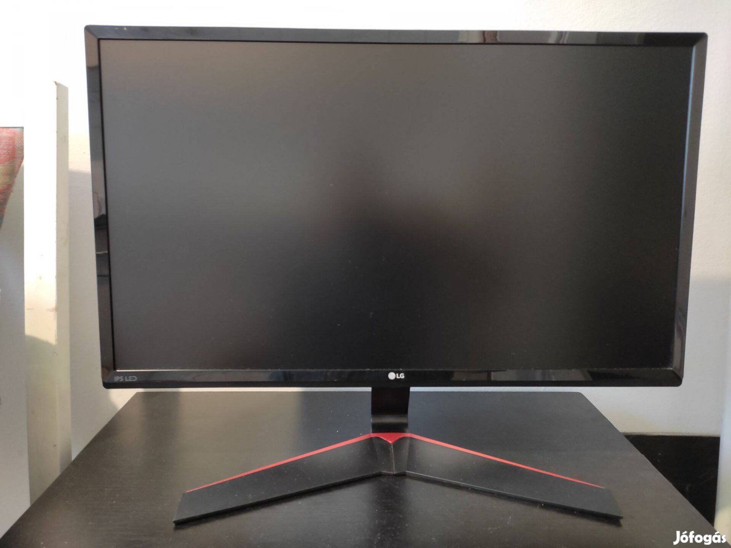 Eladó 24" LG LCD gamer monitor