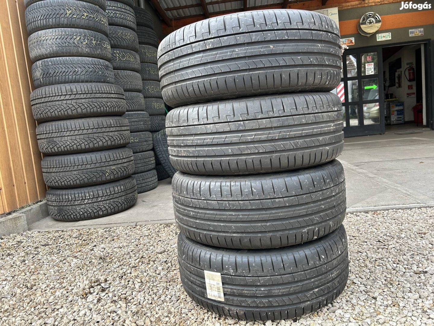 Eladó 255/45 r19 Pirelli nyári gumi!