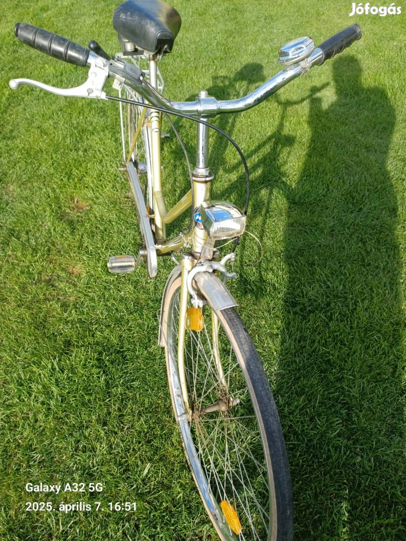 Eladó 26-os KTM nöi kerékpár 