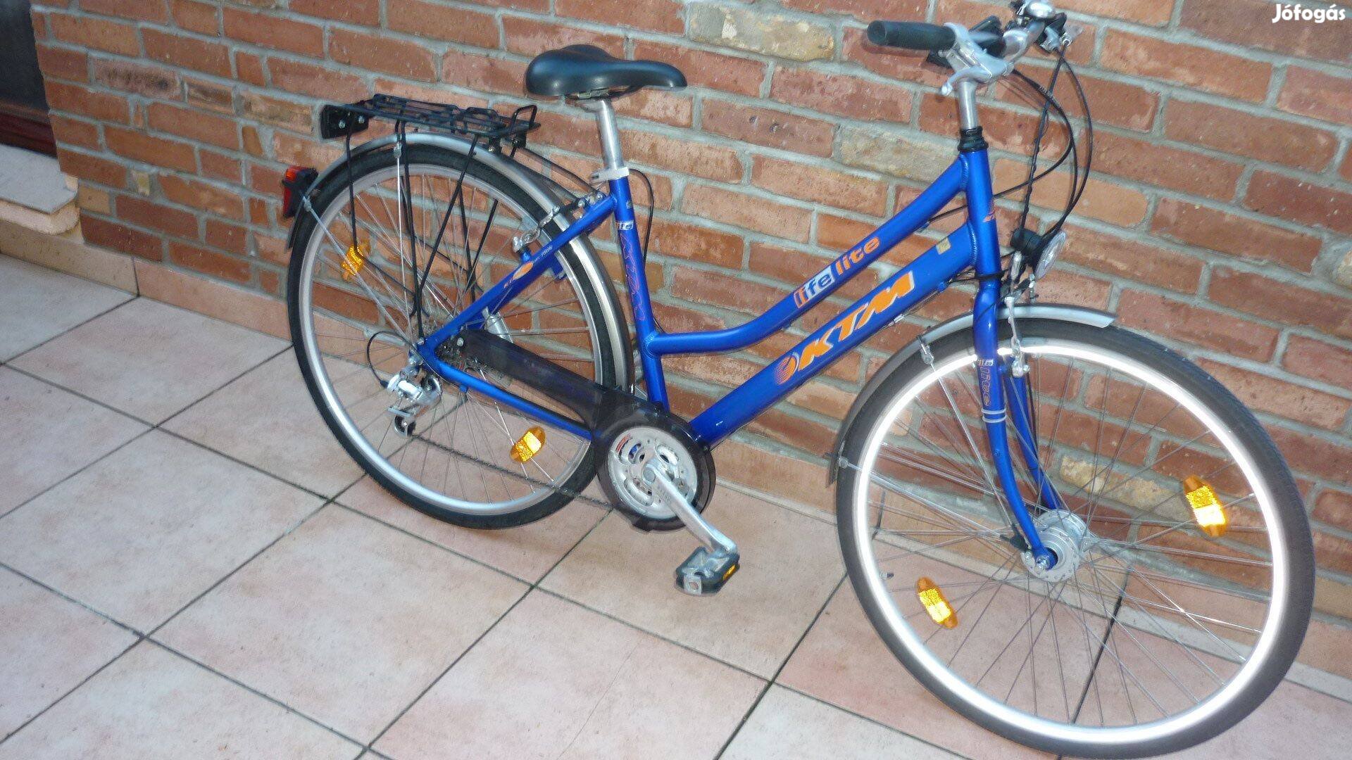 Eladó 28-as KTM LIFE LITE minőségi női trekking kerékpár
