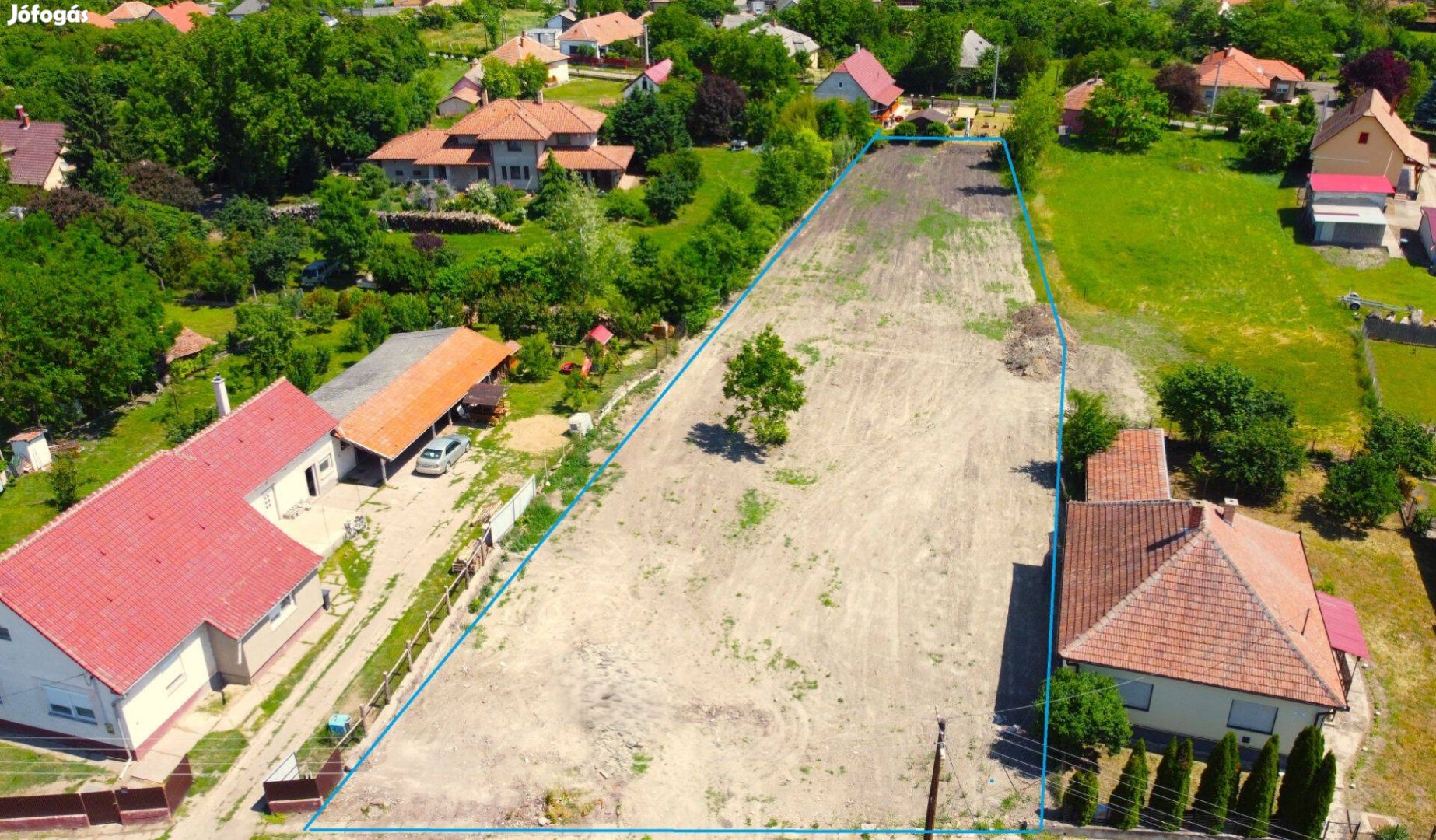 Eladó 2900 m-es építési telek Poroszlón kiváló befektetési