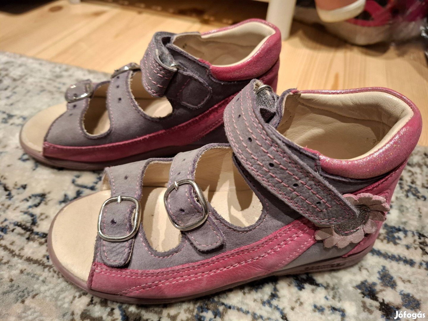 Eladó 29-es Szamos supinált szandál