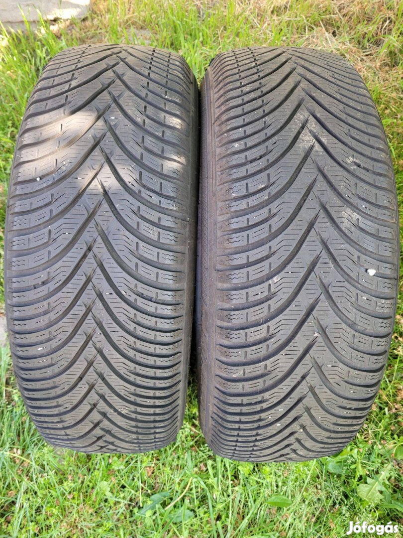 Eladó 2 db 215/65 R17 téli gumi