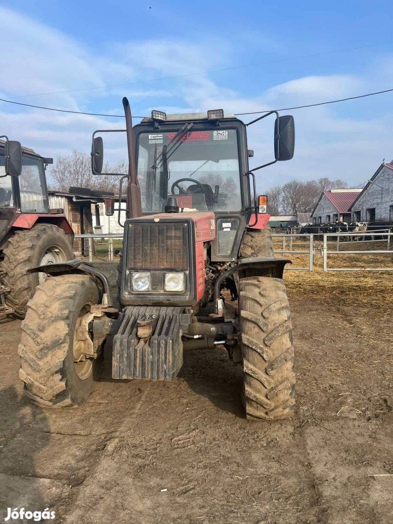 Eladó 2 db MTZ 820.4