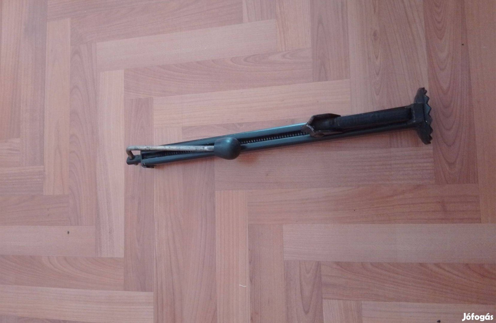 Eladó 2 db Polski Fiat emelő