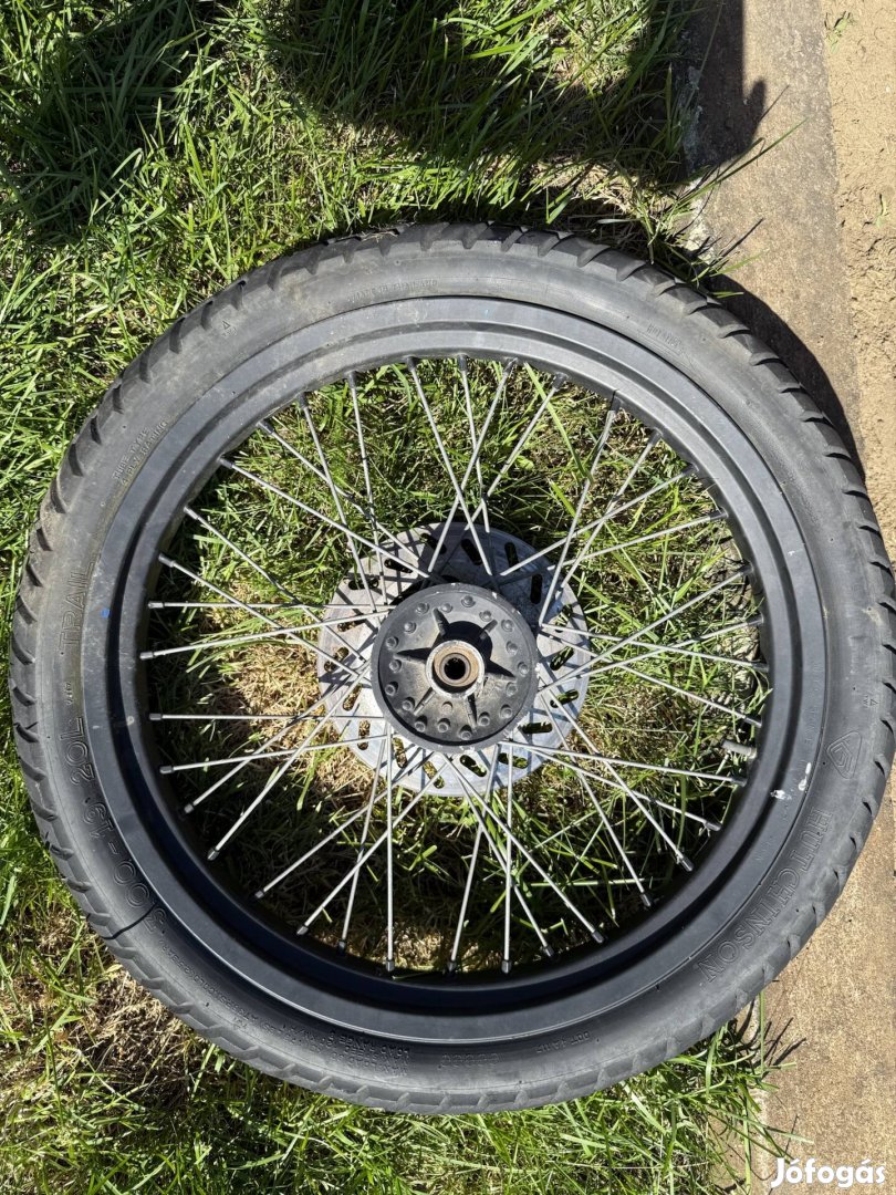 Eladó 2 db komplett motorkerékpár kerék (enduró + robogó)(külön is)