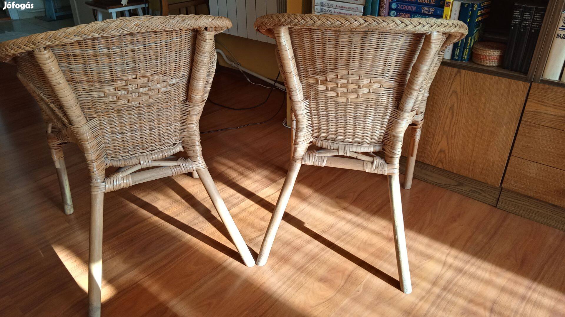 Eladó 2 db rattan/bambusz szék