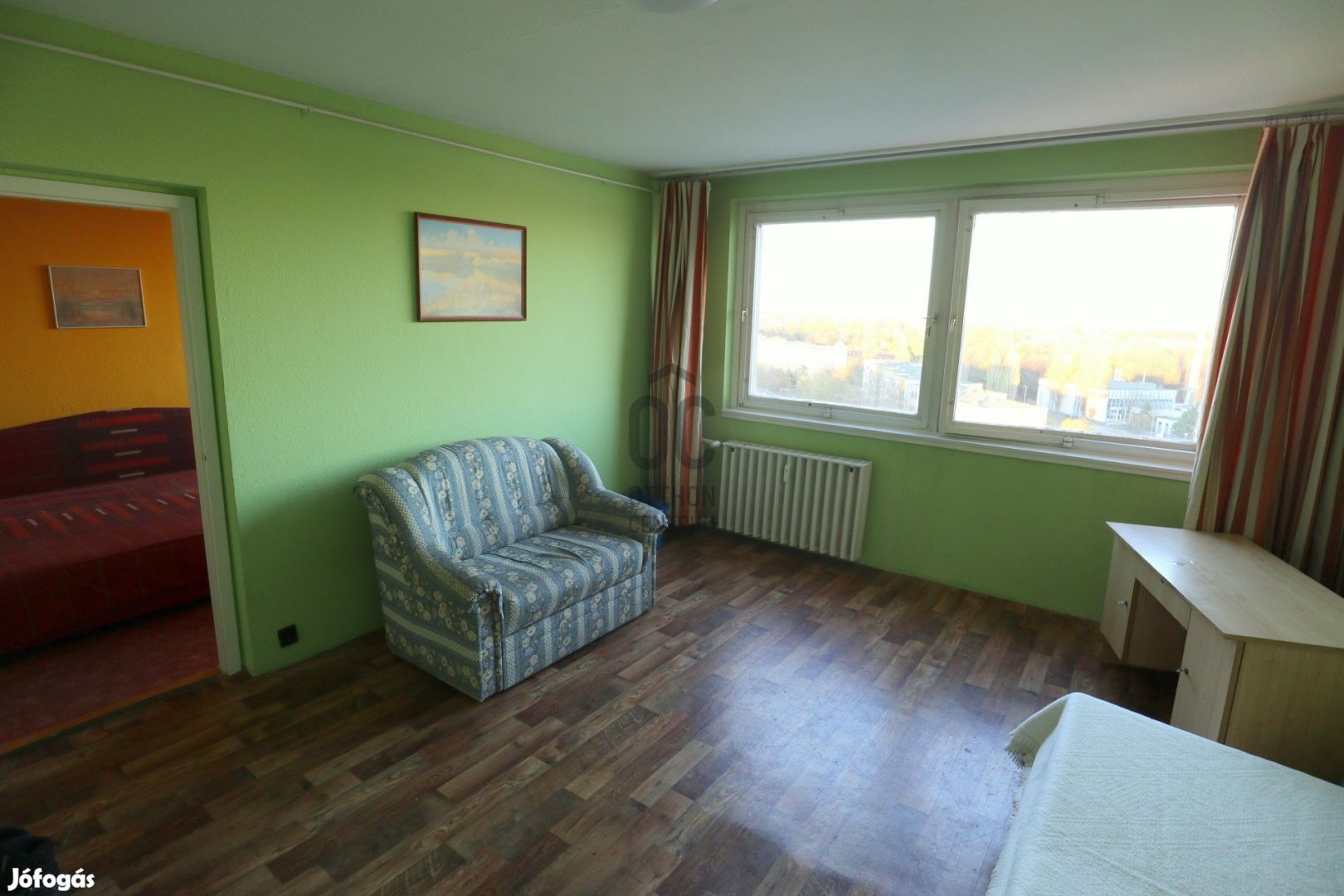 Eladó 2 szobás lakás a Széchenyiben