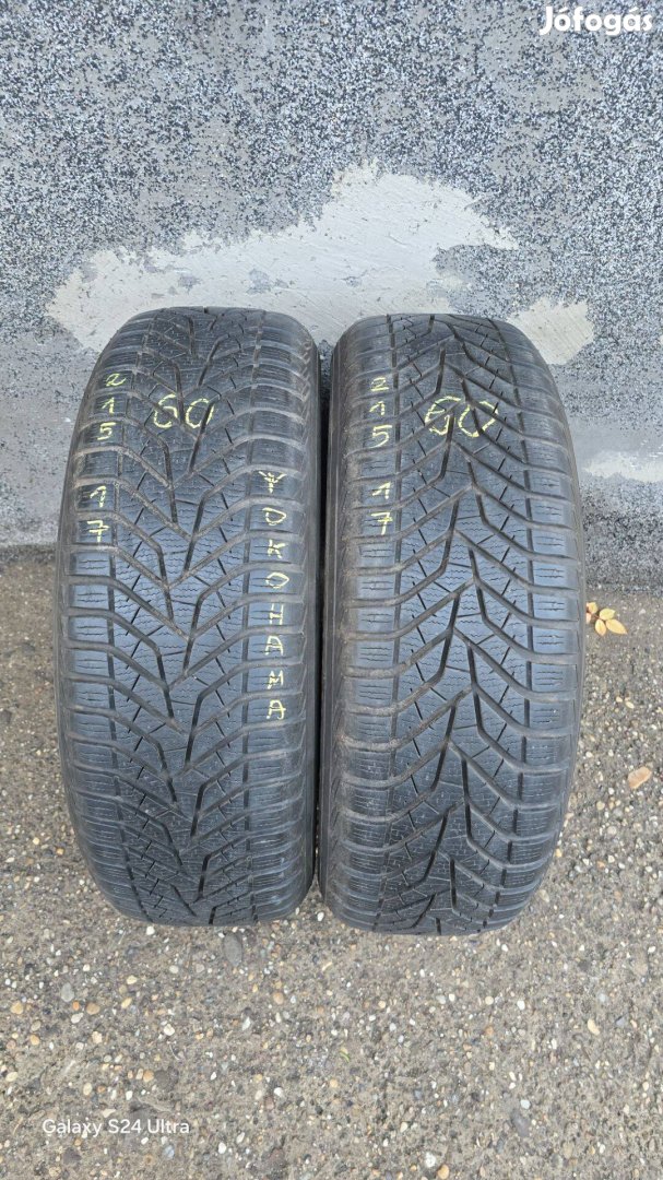 Eladó 2db 215/60R17 Yokohama V905 Téli Gumi!