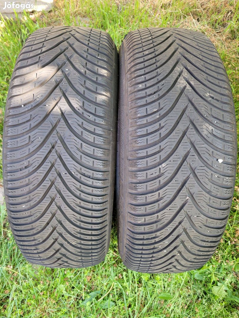 Eladó 2db 215/65 R17 téli gumik