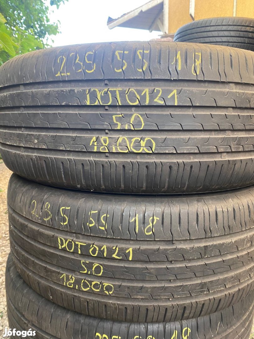 Eladó 2db 235/55R18 continental nyári gumi