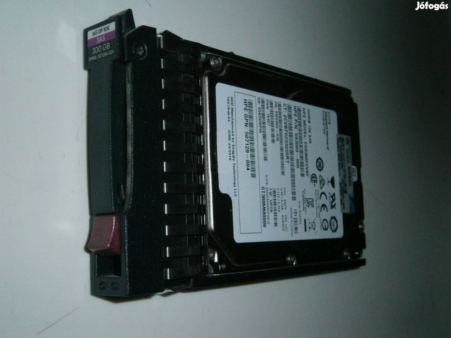 Eladó 2db HPE 300GB-os SAS szerver merevlemez (HDD)