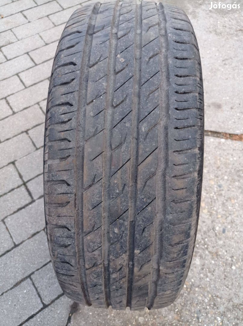 Eladó 2db Semperit 205/55 R 16-os nyári gumiabroncs